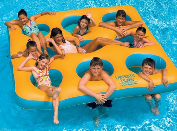 Swimline Labyrinth Island Inflatable Pool Toy