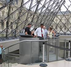 Louvre Elevator